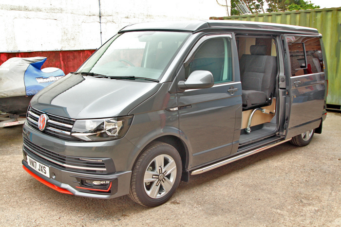 VN17 JXS SHAW 2017 INDIUM GREY LWB TRANSTOURER DVLA1